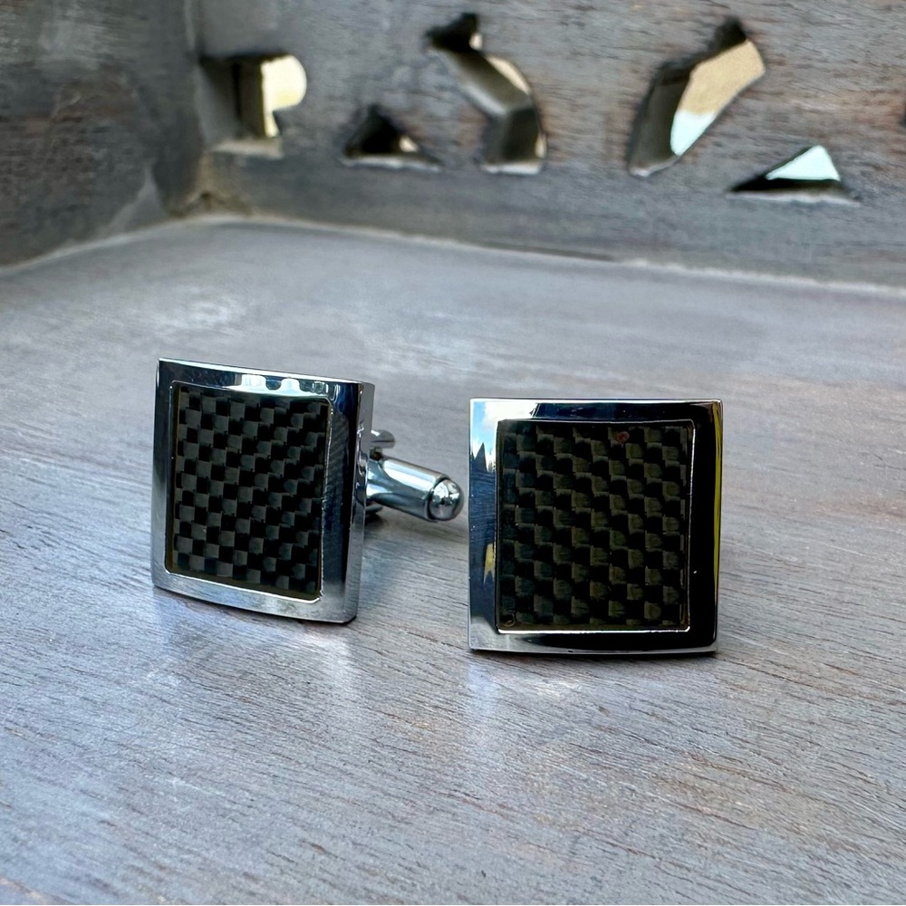 💥3/$10💥 Silver & Carbon Fiber Cufflinks